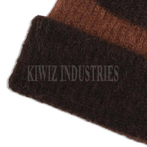 Venta al por mayor Unisex All Over Print Winter Beanie Sombreros Logotipo personalizado de punto Puffed Mohair Beanie Sombreros - Product Image 4