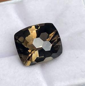 Cuarzo Natural Beer, Pulido, Corte Cojín, Cóncavo, con Iridiscencia, Procedente de África, Certificado IGTl, para la Fabricación de Joyas - Product Image 1