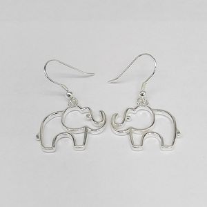 Pendientes de Plata de Ley 925 de Alta Calidad con Baño de Rodio, Diseño de Elefante Bebé, Joyería Fina para Amantes de los Animales - Product Image 3