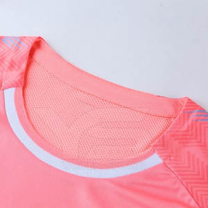 Venta directa de fábrica, uniformes de fútbol, ropa deportiva para hombres, uniformes de fútbol hechos en 100% poliéster - Product Image 3