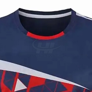 ชุดวอลเลย์บอลชายราคาส่ง พร้อมบริการสกรีนโลโก้ ผ้าโพลีเอสเตอร์ระบายอากาศดี สีและขนาดตามสั่ง รับผลิตแบบ OEM - Product Image 4