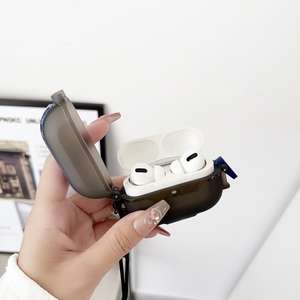 Reloj Inteligente Inalámbrico de Lujo con Correa de Cadena, Moderno, Ligero, Cómodo y Resistente a la Suciedad, Auriculares Inteligentes - Product Image 6