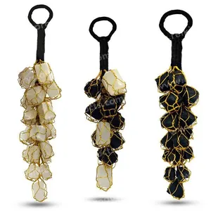 Ornement suspendu pour voiture en cristal Feng Shui - Pierre de tourmaline noire et pierre de sélénite, lot de 3 - Product Image 1