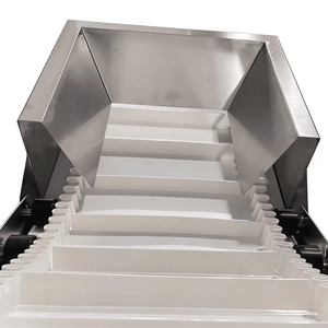 Cinta Transportadora Inclinada de PU con Púas y Pared Lateral, Elevador Automático de Materiales, Transportador de Grado Alimenticio - Product Image 4