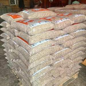 Granulés de bois de qualité supérieure EN Plus-A1, sacs de 15 kg, granulés de bois de pin de qualité supérieure à vendre aux meilleurs prix - Product Image 2