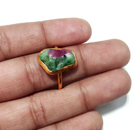 Anillo de Plata de Ley Chapado en Oro con Piedra Preciosa de Rubí Zoisita, Hermoso Anillo de Piedra de Rubí Zoisita en Bruto, Regalo para Mujer