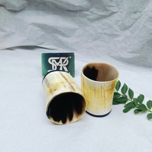 Verre à vin artisanal en corne de buffle de qualité supérieure, poli naturellement, style rustique, cadeau personnalisé unique - Product Image 4