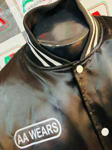 Veste en laine de baseball lourd Letterman avec manches en cuir col montant boutons en acier satin intérieur hiver spécial chaud - Product Image 5