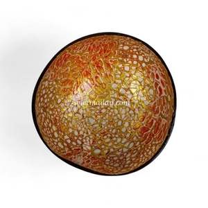 Tazón de Coco Hecho a Mano con Incrustaciones de Nácar, Proveedor Mayorista de Vietnam - Product Image 2