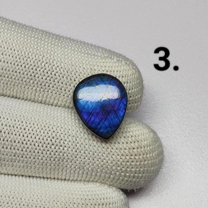 คอลเลคชั่นอัญมณีขนาดเล็กทรงหลวมหินลาบราดอไรต์สีม่วงธรรมชาติรูปทรงผสมสีฟ้า - Product Image 4