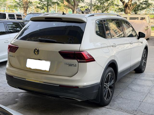 Prix pour Tiguan L 2017 380TSI Diesel Turbo Automatique à quatre roues motrices, SUV de luxe en cuir à vendre - Product Image 3