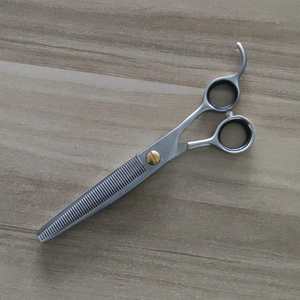 Ciseaux droits professionnels de toiletteur de chien ciseaux amincissants de beauté en acier inoxydable pour animaux de compagnie fabriqués articles professionnels pour animaux de compagnie - Product Image 6