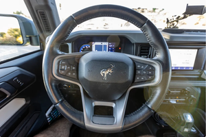 LISTO PARA CONDUCIR - USADO, VOLANTE A LA IZQUIERDA |   Ford Bronco Biggs 2022 de 2 Puertas - Product Image 4