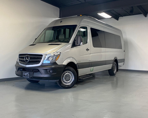รถตู้มือสอง Mercedes-Benz Sprinter 3500 ปี 2016 รุ่น 13 - Product Image 2