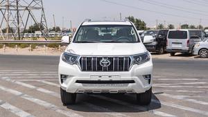Toyota LandCruiserR <span class=keywords><strong>Prado</strong></span> <span class=keywords><strong>TXL</strong></span> <span class=keywords><strong>2021</strong></span> d'occasion, faible kilométrage, blanc, 5.0L, SUV prêt à rouler - Product Image 2