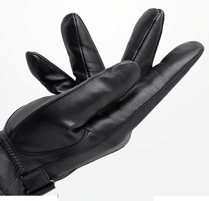 Guantes de piel de cordero con logotipo personalizado para hombre, guantes negros de cuero de gran tamaño, MOQ bajo, guantes de conducción con pantalla táctil de invierno para ciclismo informal diario - Product Image 4
