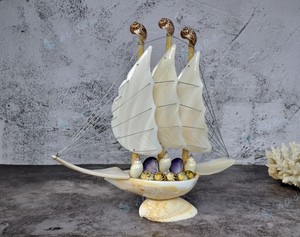 Modèle de bateau coquillage naturel fait à la main exclusif en quantité limitée Ornements artisanaux en coquillage précieux de la nature fabriqués au Vietnam - Product Image 3
