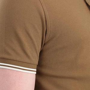 Polo de Manga Corta para Hombre con Cuello de Canalé Estructurado, Diseño Personalizado, Algodón Piqué, Estilo Casual y Moderno - Product Image 4