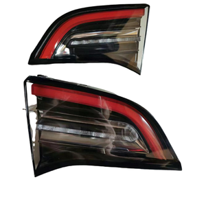 Feux arrière LED d'origine d'occasion pour <span class=keywords><strong>Tesla</strong></span> <span class=keywords><strong>Model</strong></span> 3 <span class=keywords><strong>Model</strong></span> Y 2020 2021 2022 2023 pour <span class=keywords><strong>Tesla</strong></span> <span class=keywords><strong>Model</strong></span> 3 Feux arrière - Product Image 4