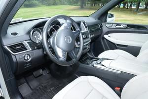 Mercedes-Benz GL450 d'occasion propre de 2014 - Product Image 4
