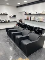 Station de lavage de cheveux professionnelle de luxe moderne et pliable en cuir synthétique pour salon de coiffure