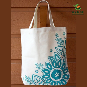 Ayush Eco-Conscious Illustrated Cotton Canvas Tote con arte de moda con una capacidad interior impresionante - Product Image 3