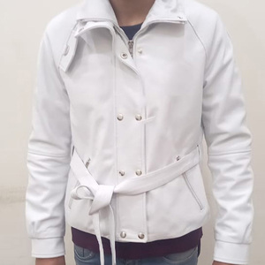 Chaqueta de piel de oveja auténtica para mujer, ropa informal, temporada de invierno, aspecto de moda para mujer, chaquetas de moda de cuero de diseño personalizado 100% - Product Image 3