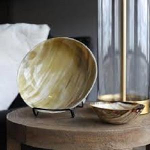 Cuencos de ensalada de cuerno de buey real vikingo seguros para alimentos de lujo modernos, cuenco de decoración para servir comida caliente y fría para hotel moderno de lujo en casa - Product Image 1