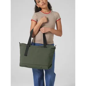 Bolsa de Mano Promocional Reciclada Sostenible para un Estilo de Vida Minimalista - Product Image 5