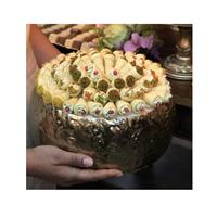 Bandeja de Metal de Lujo Ecológica Hecha a Mano Resistente al Calor con Tapa de Cúpula para Chocolate, Acabado Dorado Premium, Regalo Gourmet para Fiestas