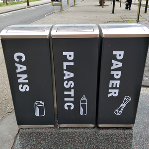 Nhà Máy Mới Mô Hình Thùng Rác Có Thể Ngoài Trời Lậ<span class=keywords><strong>t</strong></span> Nắp <span class=keywords><strong>T</strong></span>ái Chế Bin <span class=keywords><strong>T</strong></span>ùy Chỉnh Rác Công Suấ<span class=keywords><strong>t</strong></span> Có Thể 3 compartmentt Thùng Rác Hộp - Product Image 2