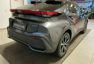 Meilleure offre de prix pour les véhicules SUV hybrides CHR 1.8 E-CVT 2024 à vendre - Product Image 6