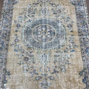 Alfombra Turca de 4.9x8.4 pies, Alfombra Vintage Azul Marroquí de Lana - Product Image 3