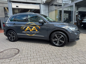 Volkswagen Tiguan Move SUV 2.0 TDI Automatique Essence Turbo Phares LED Intérieur Cuir Toit Panoramique Jantes Alliage R20 2024 - Product Image 4