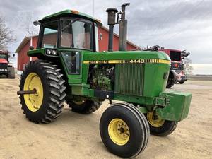 Tracteurs d'occasion John Deere 4440 120 ch 4x4wd Matériel agricole Machines agricoles - Product Image 2