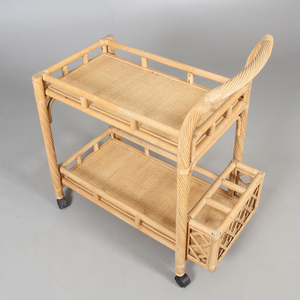 Carrito de bebida de 2 niveles de ratán natural hecho a mano, carrito de servicio de Bar para cocina, restaurante, Hotel, venta al por mayor de Vietnam - Product Image 4