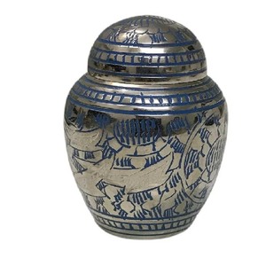 Urnes de crémation en laiton de haute qualité et uniques avec gravure urnes funéraires en métal fini or et bleu pour cendres humaines - Product Image 5