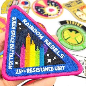 Parches Bordados Personalizados de Chenilla, Tejido Ecológico, Transferencia Térmica de Goma 3D, para Coser o Planchar en Bolsos - Product Image 5