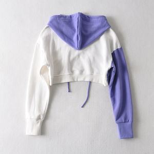 OEM personnalisé meilleure vente femmes crop top sweat à capuche qualité professionnelle 100% polyester coton fait crop top sweats à capuche pour femmes - Product Image 3