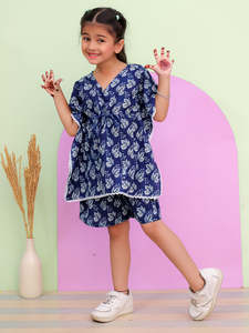 New Kids Wear 100% Tela de algodón con estampado a mano Vestido de caftán corto para niñas - Product Image 6