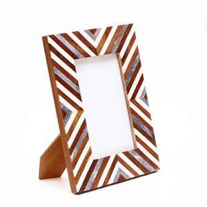 Proveedor Indio de Marcos de Fotos de Madera Maciza con Acabado Natural para Mesa y Pared, Disponible a un Precio Accesible - Product Image 5