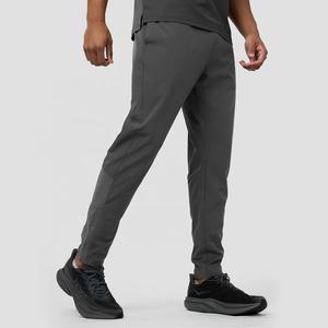 ชุดวอร์ม2ชิ้นสำหรับผู้ชายมีซิปรูดกางเกงกันลมยืดหยุ่น - Product Image 4