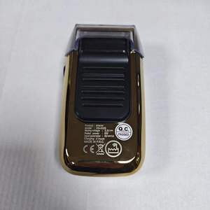 Rasoir électrique sans fil rechargeable pour homme avec double lame, affichage USB, tondeuse à barbe lavable, étui de voyage - Product Image 6