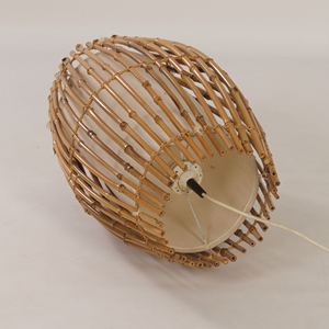 Lampe de table en bambou minimaliste rétro tissage à la main classique prix le moins cher lampes de bureau trépied OEM marque privée accepter - Product Image 3