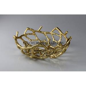 Encantadores cuencos de metal decorativos de estilo vintage con formas naturales únicas, perfectos para entornos inspirados en granjas - Product Image 3