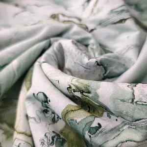 Tela de Popelina de Algodón con Estampado Artesanal Sanganeri, Verde Menta Floral, Ecológica, 120GSM, para Tapicería - Product Image 2