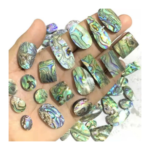 Chips de concha de abulón de colores perfectos para joyería hecha a mano con incrustaciones de guitarra y decoraciones de madera de resina - Product Image 1