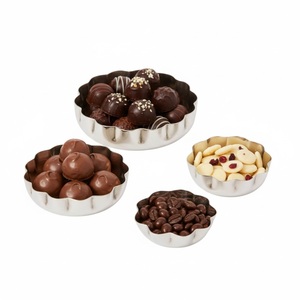 Bol à chocolat en métal argenté au design fabuleux, matériau métallique de qualité supérieure, bol de service pour bonbons, présentoir à desserts pour l'hôtellerie - Product Image 3