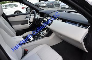 แลนด์โรเวอร์ เรนจ์โรเวอร์ เวลาร์ อาร์-ไดนามิก เอสอี ปี 2022 เกียร์อัตโนมัติ พวงมาลัยซ้าย ภายในหุ้มหนังสีเข้ม กล้องมองหลัง สภาพใช้งานแล้ว - Product Image 3