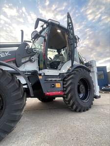 Chargeur rétrocaveuse Hidromek 102B d'occasion et neuf avec chargeur frontal, avec godet à traction 4x4 inclus en stock - Product Image 2